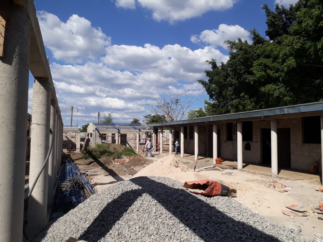 Avanza construcción de Centro Escolar El Pital